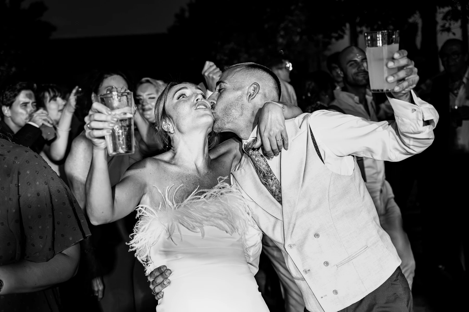 natural wedding photography 10